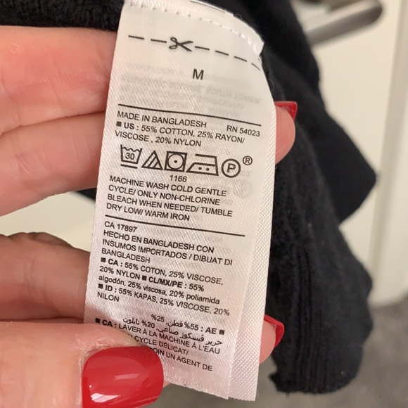 ON cardi - Picture 4 of 6